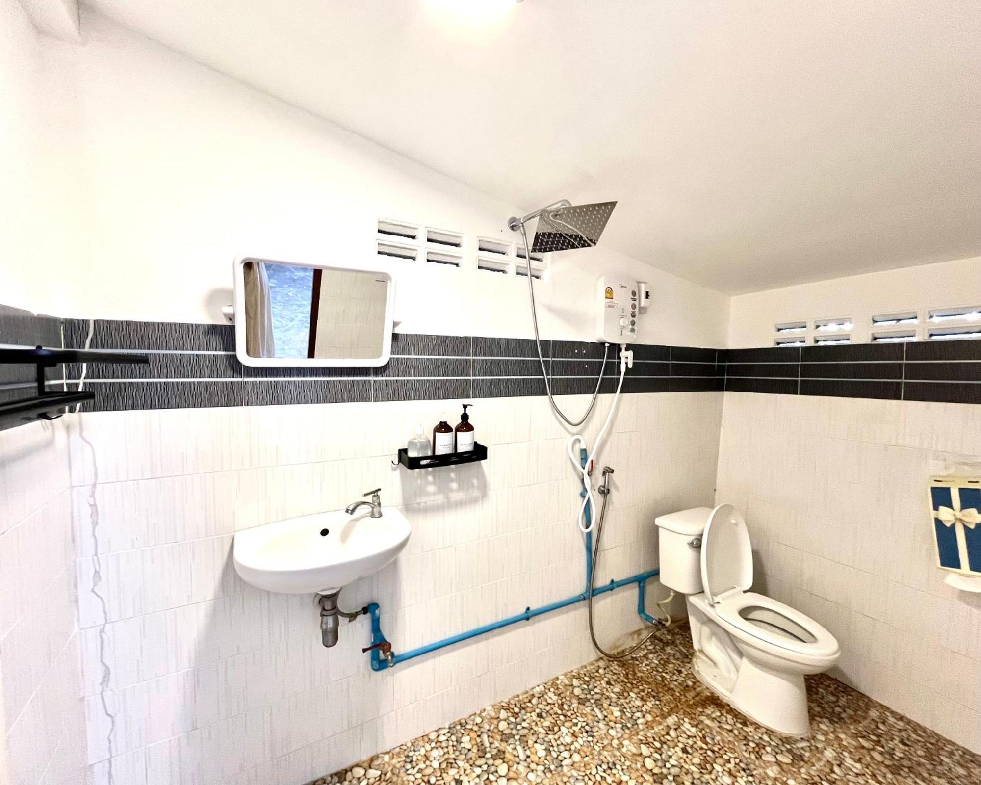Misfits Hostel Pai Ngoại thất bức ảnh